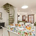 Casa Lorrai *