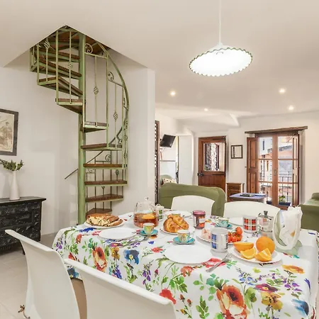 Casa Lorrai *