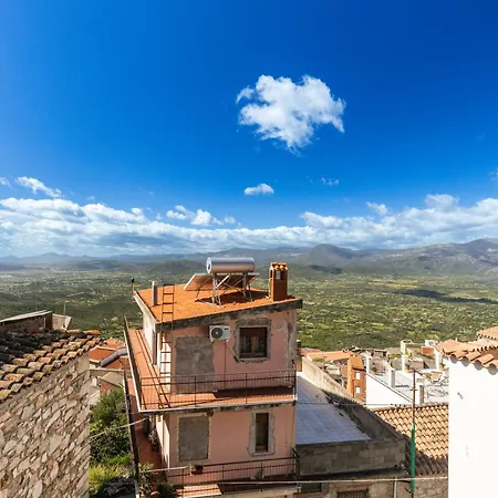 Casa Lorrai *